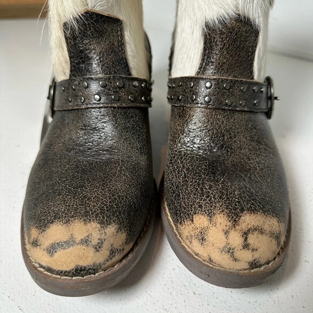 Sterling River Cowhide Harness Women’s 7.5 Western Ankle Boots Hair On Hide - Picture 3 of 10